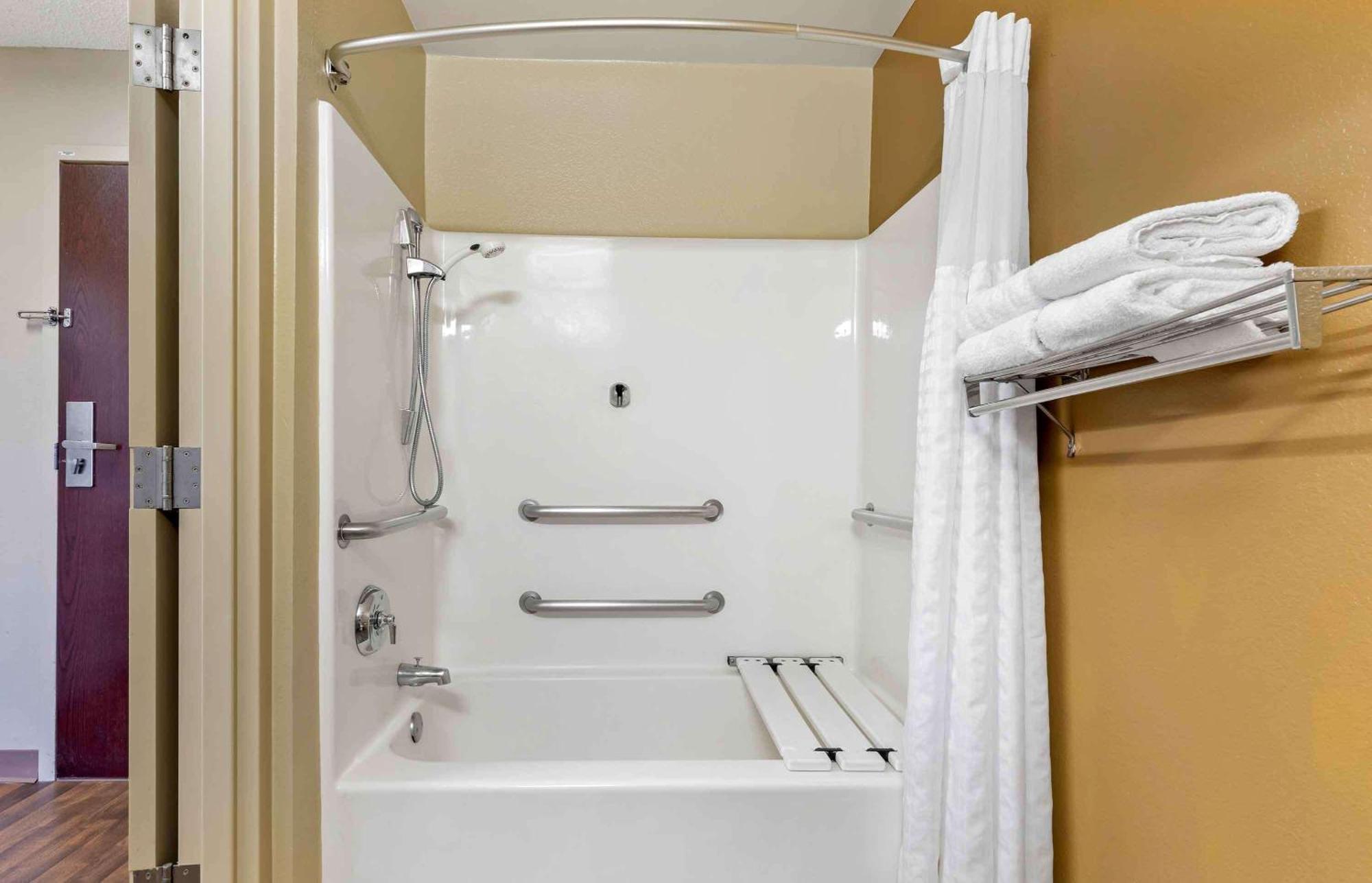 Extended Stay America Suites - Cleveland - ווסטלייק מראה חיצוני תמונה