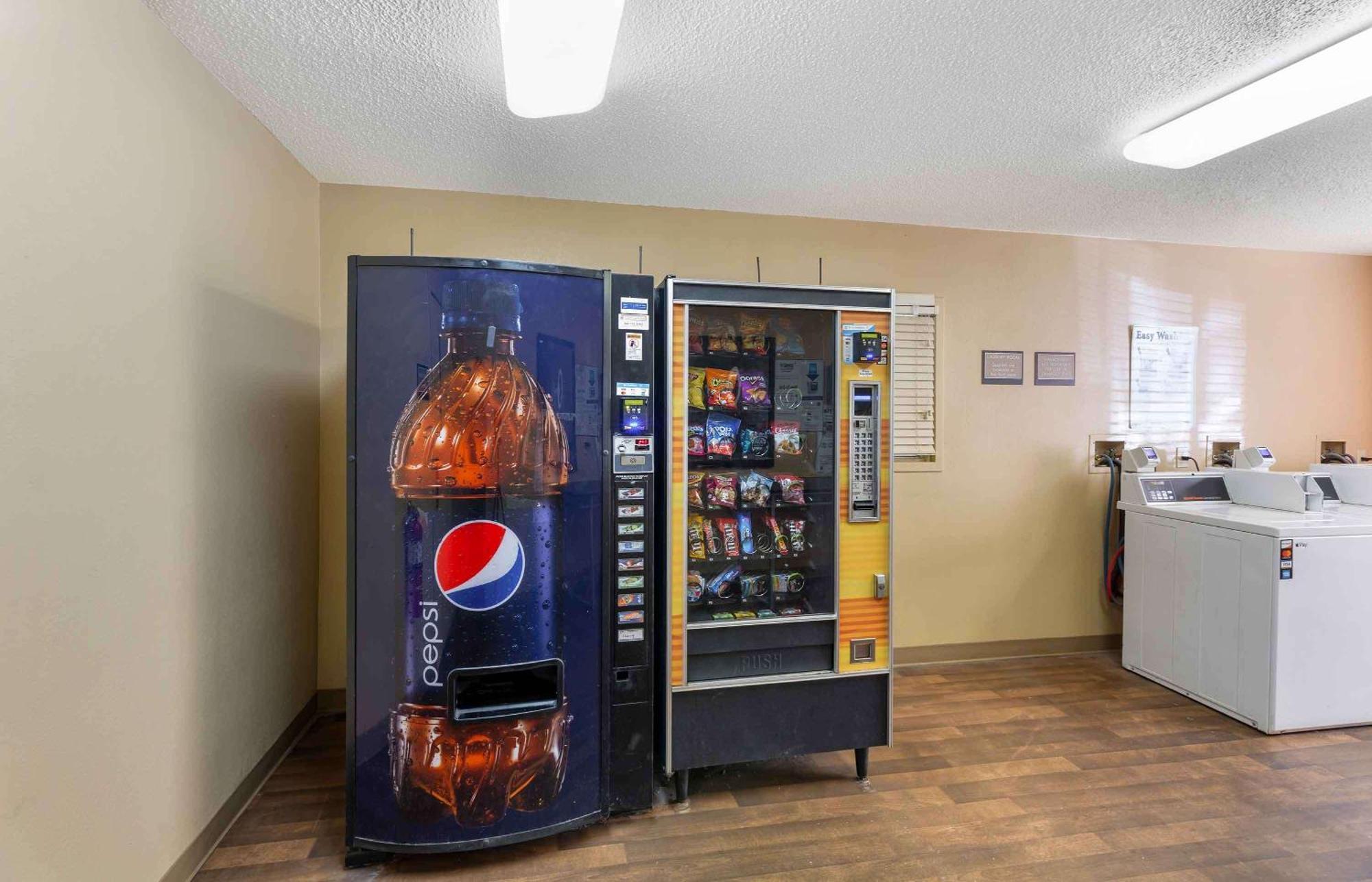 Extended Stay America Suites - Cleveland - ווסטלייק מראה חיצוני תמונה