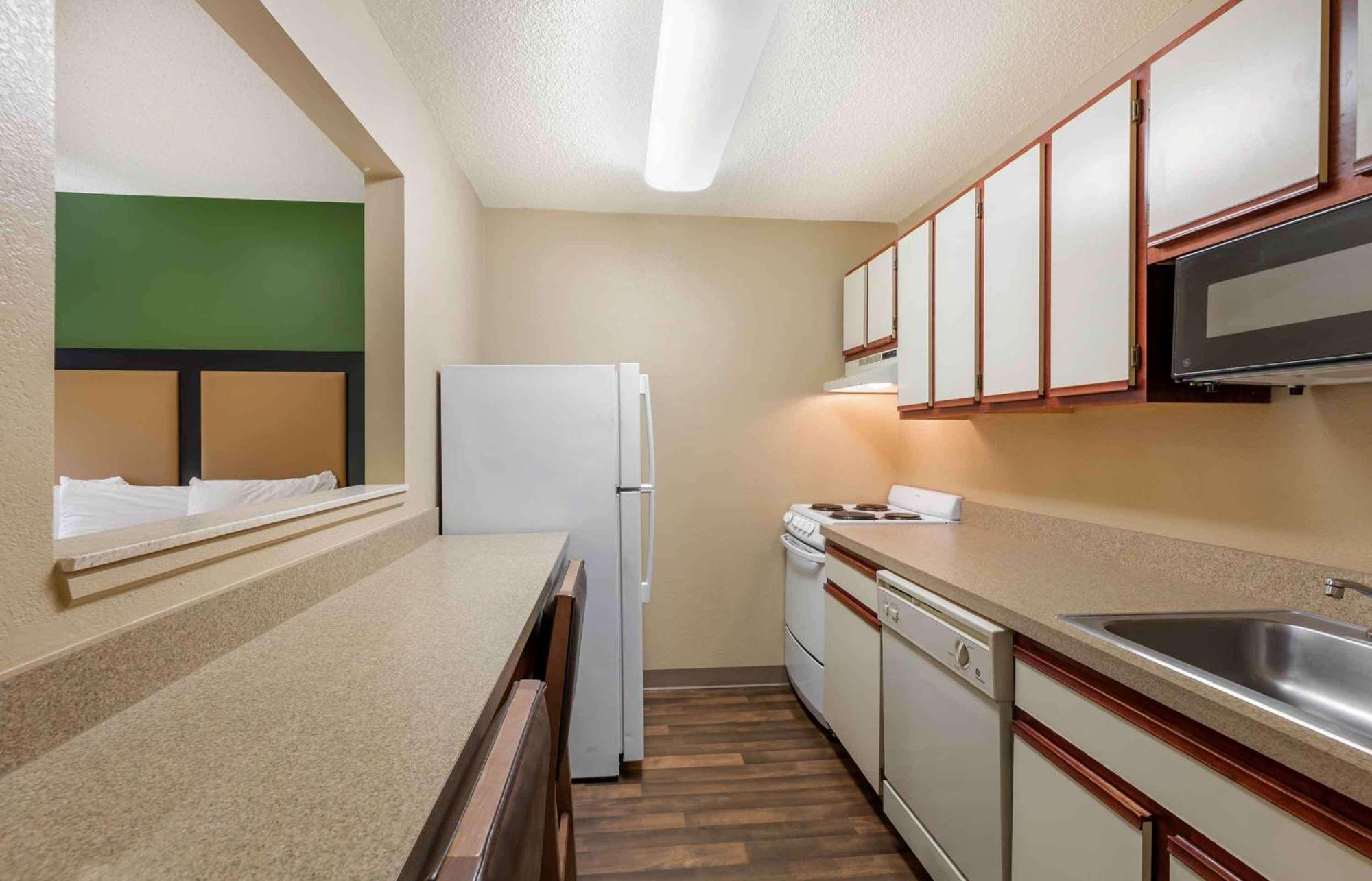 Extended Stay America Suites - Cleveland - ווסטלייק מראה חיצוני תמונה